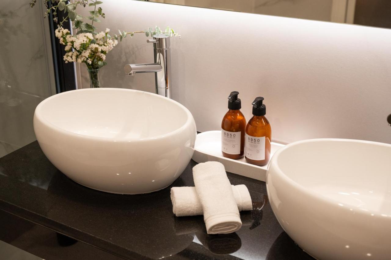 Lilases Boutique House & Garden Mora Esterno foto